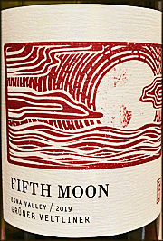 RD Winery 2019 Fifth Moon Gruner Veltliner